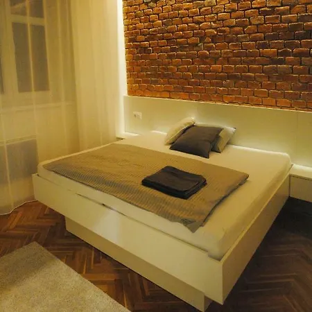 Daire Gem Stone City Center