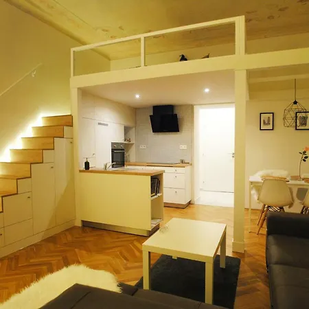 Apartment Centre In Style Olomouc
