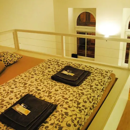 Centre In Style Apartment *