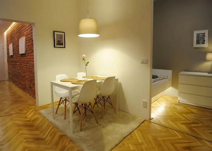 Apartment Centre In Style